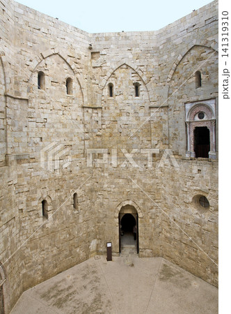 inner court of Castel del Monte 141319310