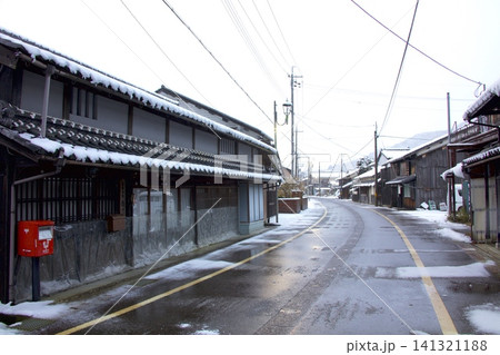 奥琵琶湖・海津大崎「日本遺産」のレトロな町並み(雪景色) 奥琵琶湖・海津大崎「日本遺産」のレトロな町並み(雪景色) 141321188