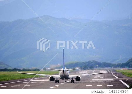飛行機の着陸 飛行機の着陸 141324594