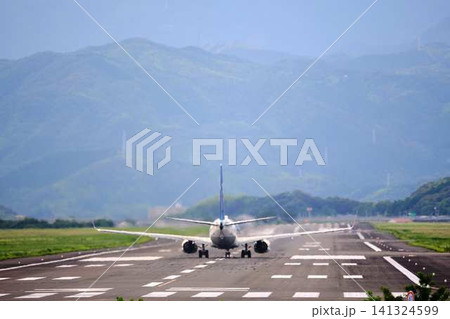 飛行機の着陸 飛行機の着陸 141324599