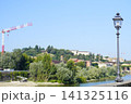イタリア　フィレンツェの河川景色 141325116