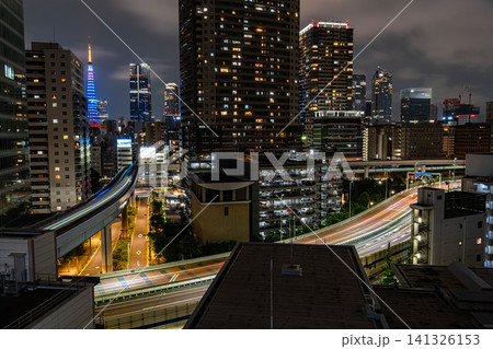 東京の夜景 東京タワーとゆりかもめと首都高 日本 東京の夜景 東京タワーとゆりかもめと首都高 日本 141326153