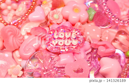 沢山のピンク色のデコパーツ LOVE YOUの文字 かわいい背景写真 壁紙 メッセージ 沢山のピンク色のデコパーツ LOVE YOUの文字 かわいい背景写真 壁紙 メッセージ 141326189
