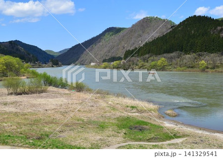 最上川 日本三大急流 最上川 日本三大急流 141329541