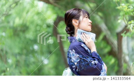 日本の夏・浴衣姿の日本人女性 日本の夏・浴衣姿の日本人女性 141333564