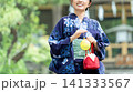 日本の夏・浴衣姿の日本人女性 141333567
