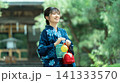 日本の夏・浴衣姿の日本人女性 141333570