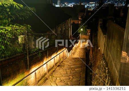 祈念坂の夜景(長崎市) 祈念坂の夜景(長崎市) 141336251