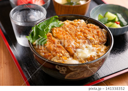 カツ丼 カツ丼 141338352