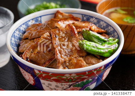 豚丼 豚丼 141338477