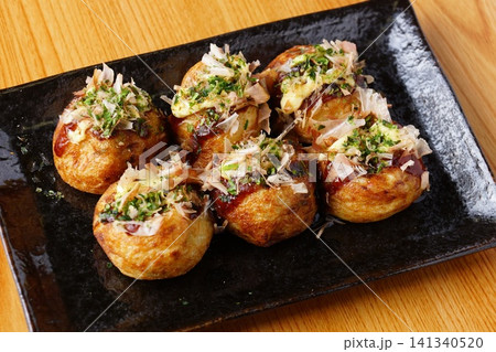 大阪名物　たこ焼き 141340520