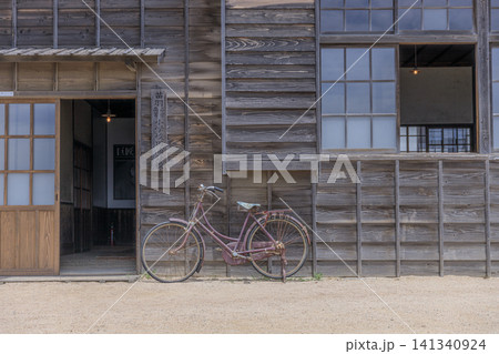 小豆島の二十四の瞳映画村の懐かしいレトロな風景 小豆島の二十四の瞳映画村の懐かしいレトロな風景 141340924