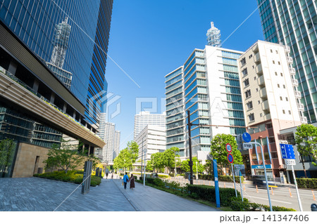 横浜みなとみらいのオフィス街の風景 横浜みなとみらいのオフィス街の風景 141347406