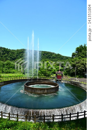 日本最大級の 円筒分水工(徳水園・円筒分水アクアパーク) 日本最大級の 円筒分水工(徳水園・円筒分水アクアパーク) 141351804