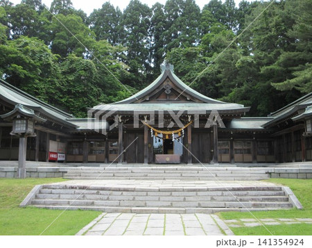 函館護国神社の拝殿!北海道函館市 函館護国神社の拝殿!北海道函館市 141354924