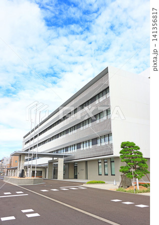 福井県敦賀市、敦賀市役所の風景 福井県敦賀市、敦賀市役所の風景 141356817