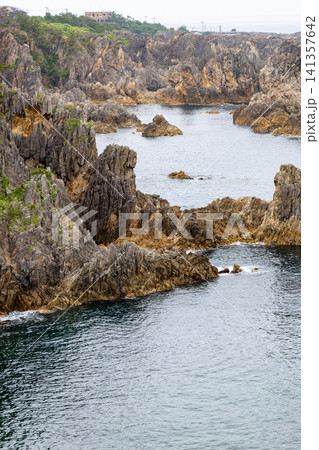 佐渡島の景勝地、尖閣湾の風景 141357642
