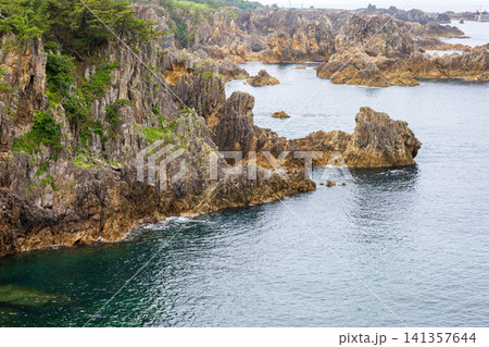 佐渡島の景勝地、尖閣湾の風景 141357644