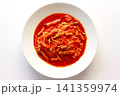 白背景の真上から見たトマトスープパスタ 141359974