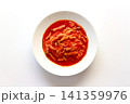 白背景の真上から見たトマトスープパスタ 141359976