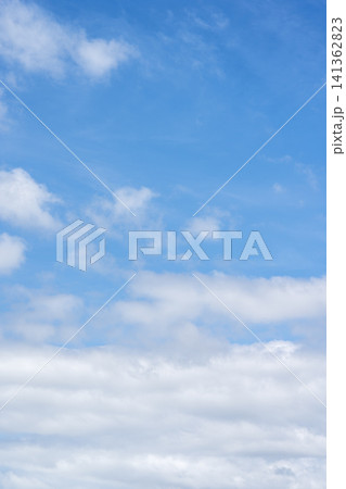 夏の空 青空 空 晴れ 夏 7月 イメージ 夏の空 青空 空 晴れ 夏 7月 イメージ 141362823