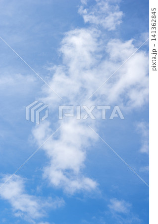 夏の空 青空 空 晴れ 夏 7月 イメージ 夏の空 青空 空 晴れ 夏 7月 イメージ 141362845