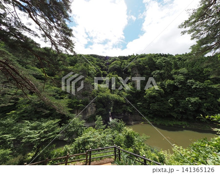 7月中旬の塔のへつり(福島県下郷町) 7月中旬の塔のへつり(福島県下郷町) 141365126