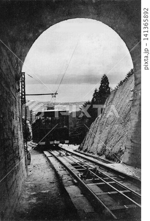 古写真　1928-1933年　滋賀県大津市　比叡山の坂本ケーブル（1927年に開業したばかりの頃） 141365892
