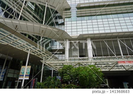 Modern Urban Building Architecture Greenery Modern Urban Building Architecture Greenery 141368683