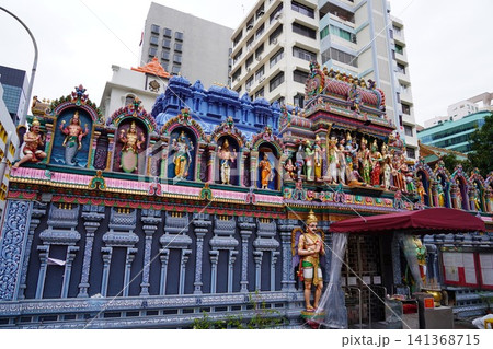 Colorful Hindu Temple Architecture in Singapore City 141368715