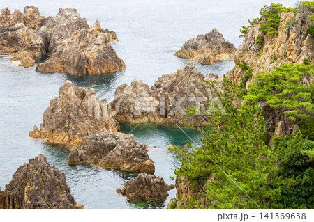 佐渡の景勝地、尖閣湾の風景 佐渡の景勝地、尖閣湾の風景 141369638