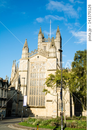 歴史的なハニー色の石造りの建物 イギリスの世界遺産に登録されたバースの街並み 歴史的なハニー色の石造りの建物 イギリスの世界遺産に登録されたバースの街並み 141370126