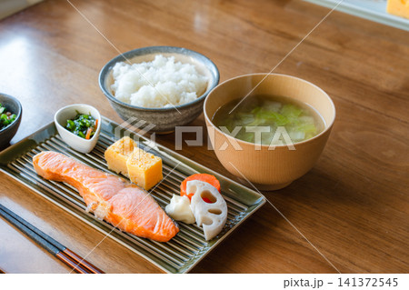 和朝食 和朝食 141372545