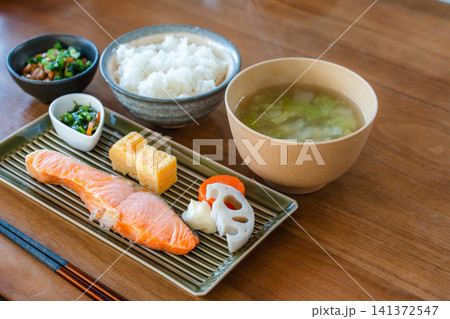 和朝食 和朝食 141372547