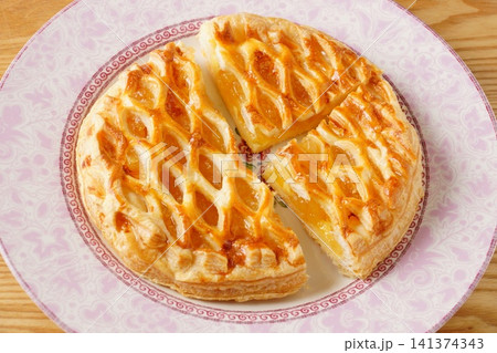 おいしいアップルカスタードパイ おいしいアップルカスタードパイ 141374343