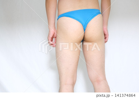 青ビキニ下着男 青ビキニ下着男 141374864