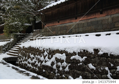 冬の日光(社寺境内) 冬の日光(社寺境内) 141375944