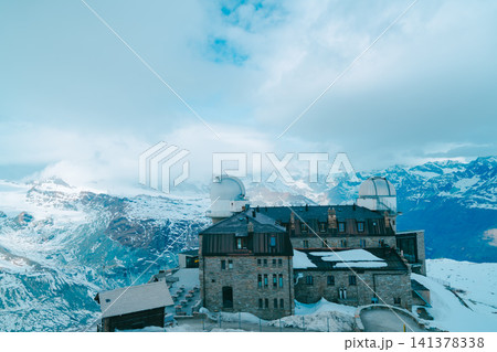 スイスのゴルナーグラードの美しい風景 141378338