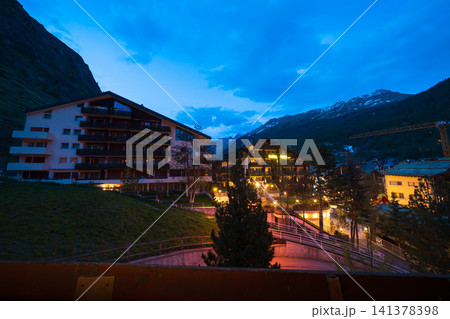 スイスのゴルナーグラードの美しい風景 スイスのゴルナーグラードの美しい風景 141378398
