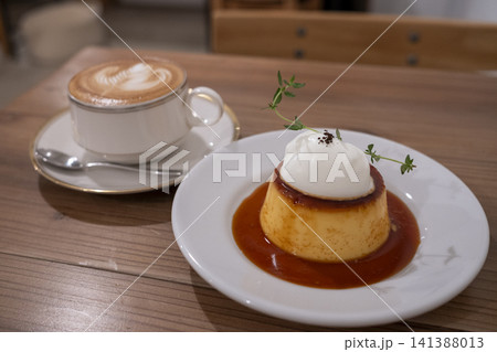 カフェラテとプリン カフェラテとプリン 141388013