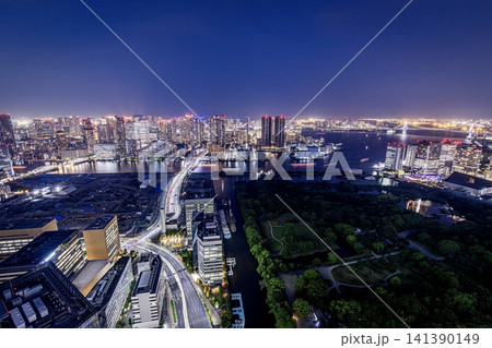東京都、カレッタ汐留から眺める勝どきエリアの夜景 東京都、カレッタ汐留から眺める勝どきエリアの夜景 141390149
