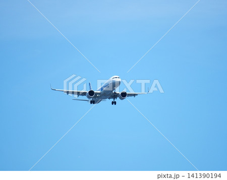 離陸した旅客機 離陸した旅客機 141390194