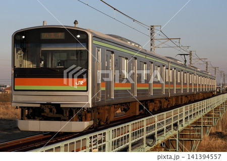 西川越~的場を走る 八高線205系 3000番台 84編成 西川越~的場を走る 八高線205系 3000番台 84編成 141394557