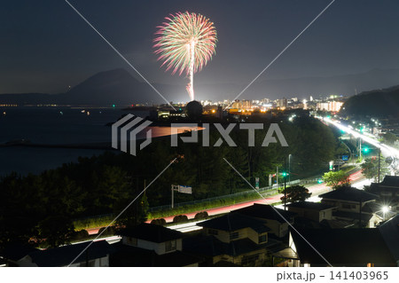 別府亀川の花火（大分県別府市） 141403965