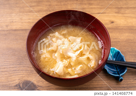 花びら茸の味噌汁 花びら茸の味噌汁 141408774
