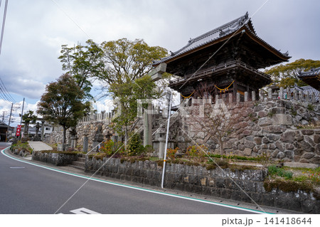 日出若宮八幡神社の楼門(日出町) 日出若宮八幡神社の楼門(日出町) 141418644