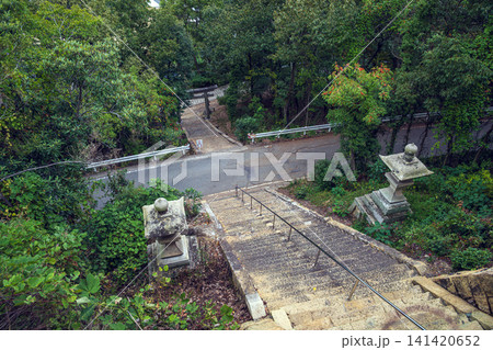 兵庫 生石神社 参道の石段 兵庫 生石神社 参道の石段 141420652
