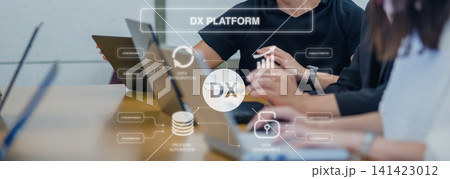 クラウドコンピューティングのイメージ DXによる業務改革 ビジネス会議のシーン デジタルネットワーク クラウドコンピューティングのイメージ DXによる業務改革 ビジネス会議のシーン デジタルネットワーク 141423012