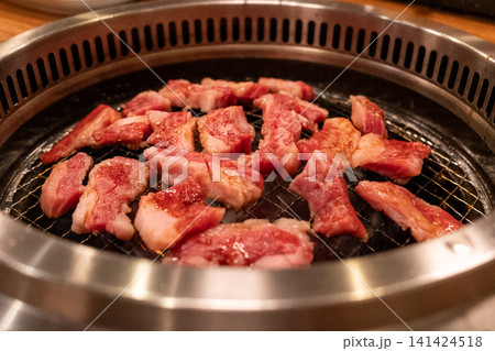 日本の愛知県名古屋市で食べたとても美味しい焼肉 日本の愛知県名古屋市で食べたとても美味しい焼肉 141424518