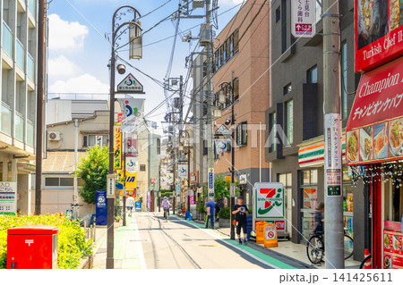 西武池袋線・富士見台駅前　富士見台商店街 141425611